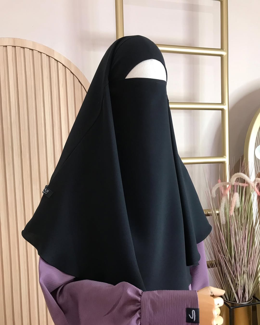 Modest Islamic Abaya for Women Comfortable Stylish & Practical