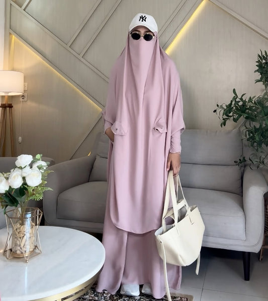 Nuseyba Oneset french khimar overhead+inner