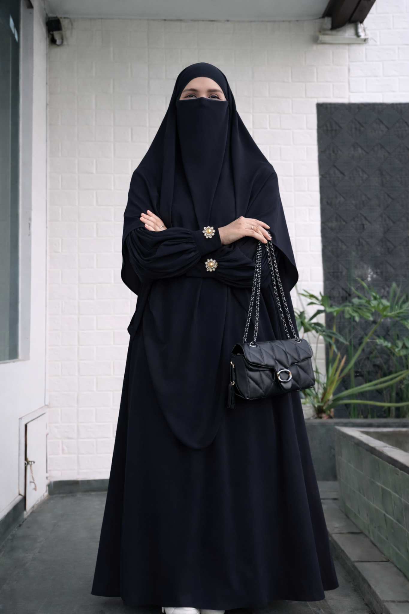 Premium 3-Piece Imported Saltosh Abaya Set Elegant Sleeve Design | Modest Wear – Burkhawala