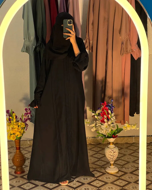 Elegant Pleated Abaya - Black