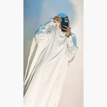 "Elegant White Jilbab Modest & Comfortable Islamic Wear
